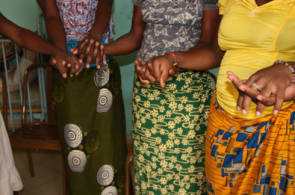Réunion pour le droit des femmes au Burkina Faso © Amnesty International